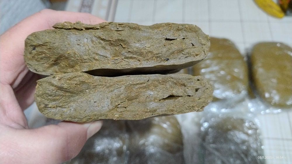 Пчелен прополис/ клей/