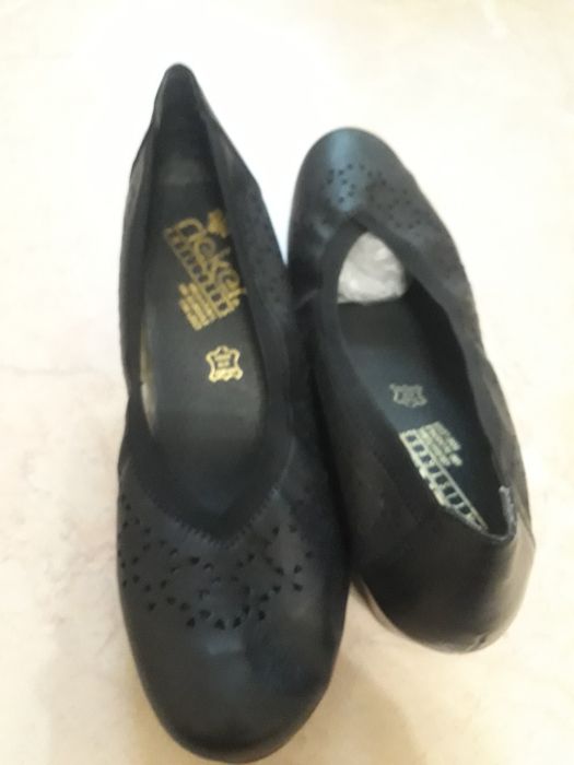 Туфли женская туфельки