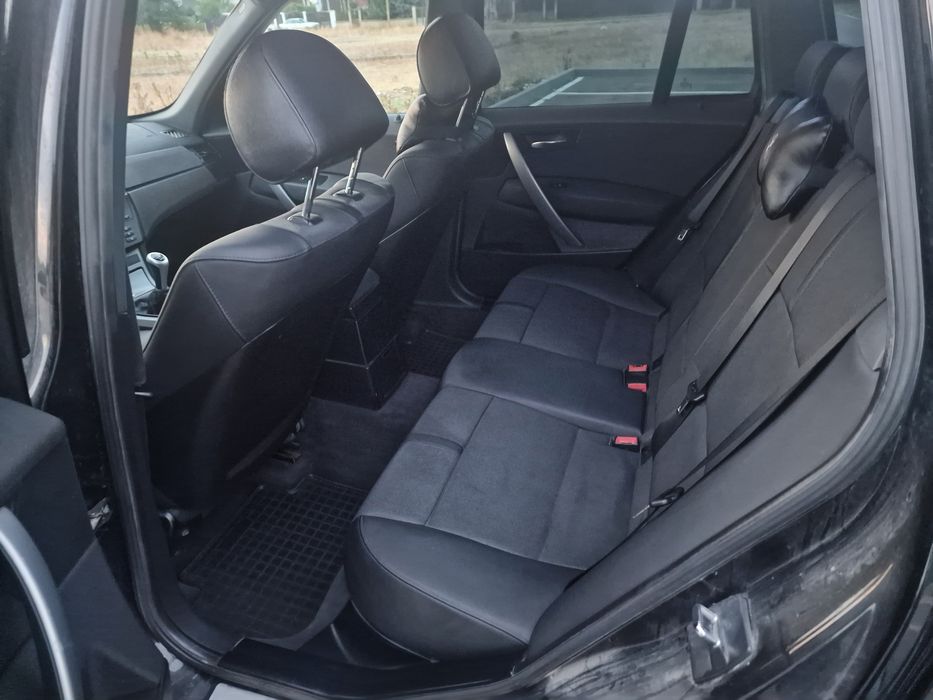 BMW X3 2.0 150кс