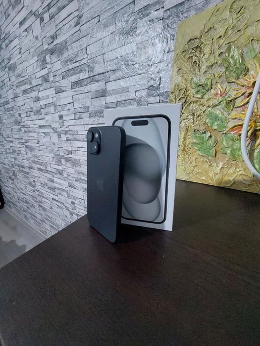 iPhone 15 128GB Black