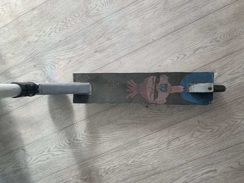 Продам трюковой самокат