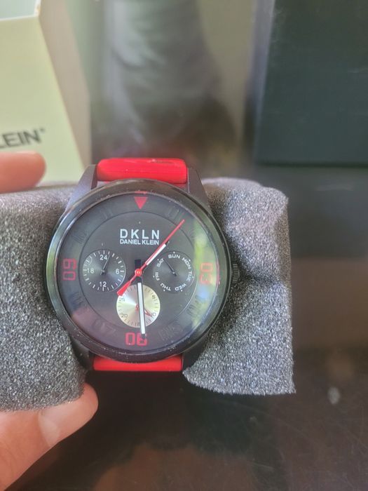 Ceas Daniel Klein