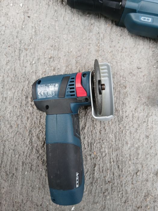 Безчетков ъглошлайф и винтоверт за гипсокартон Bosch