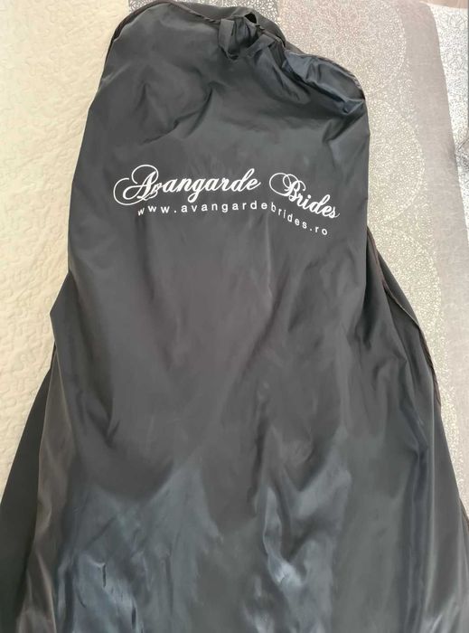 Vand rochie de mireasa Mori Lee by Madeline Gardner