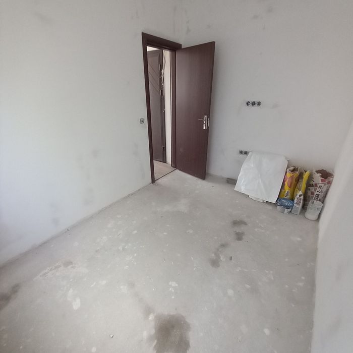 Дава се под наем Офис в Варна, Левски - 32 кв.м за 382.5 € - Снимка #8