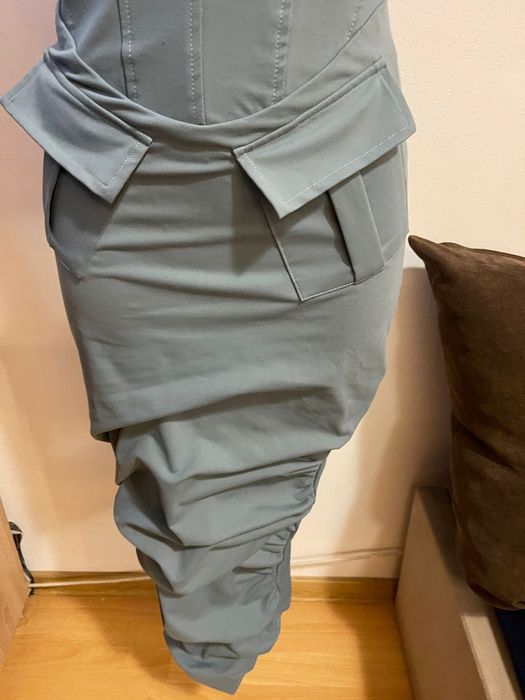 Rochie mulata cu fermoar