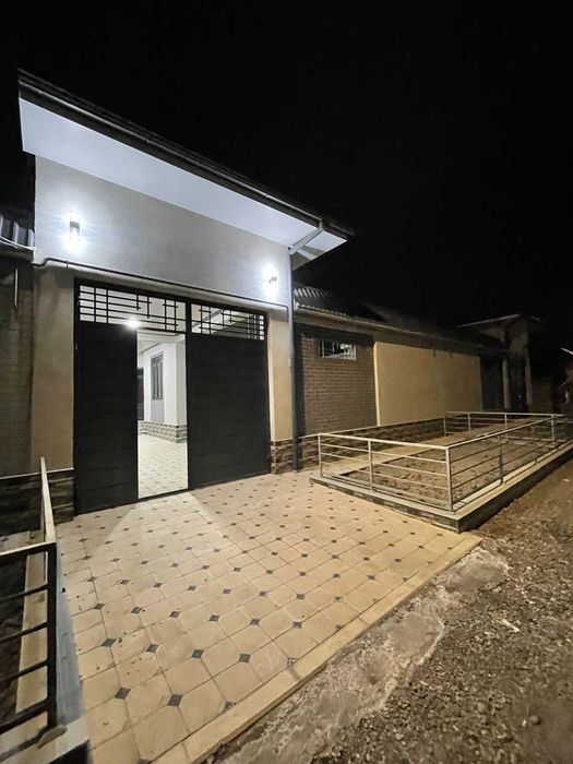 ПРОДАЕТСЯ ДОМ  Янгихаётский район, улица Шокирарик