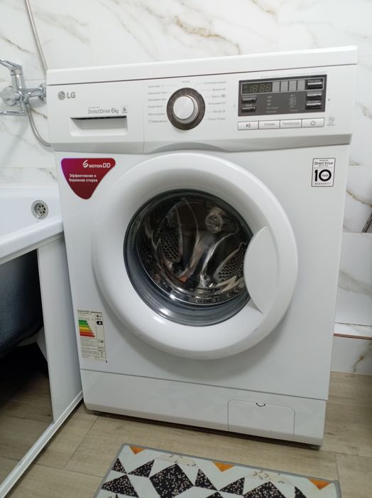 Продам стиральную машину LG