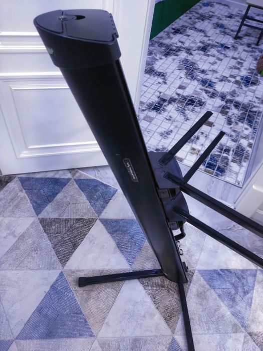 Prodayotsya Stoyka dlya Klavish