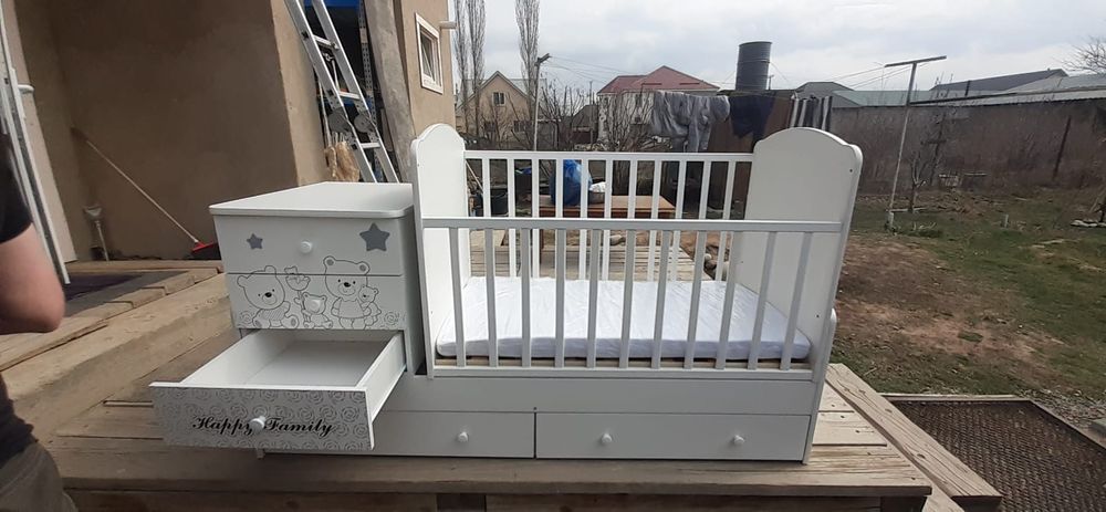 Продам манеж - кровать