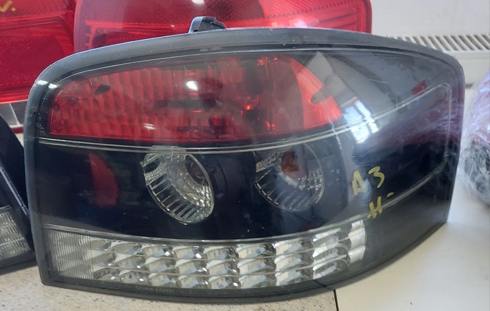 Stop Tripla dreapta stanga Audi A3 8P european