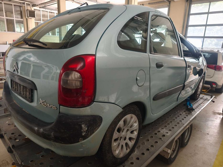 Citroen Xsara Picasso на части