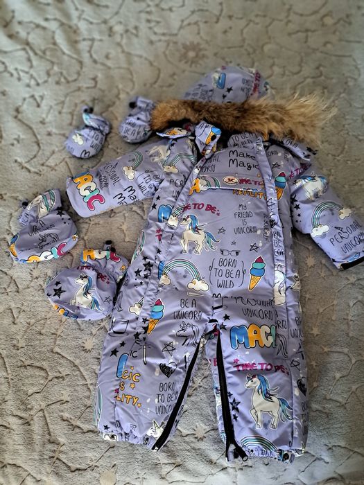 Продам детский зимний комбинезон