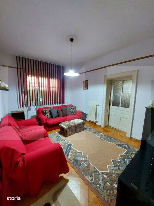 Casa de vanzare, 304 mp, zona Gradiste