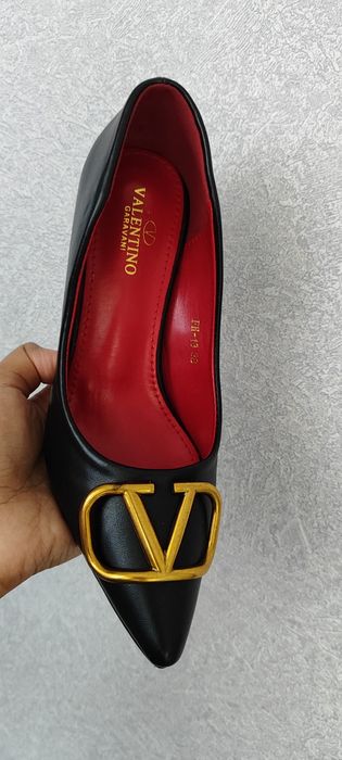 Туфли черного цвета