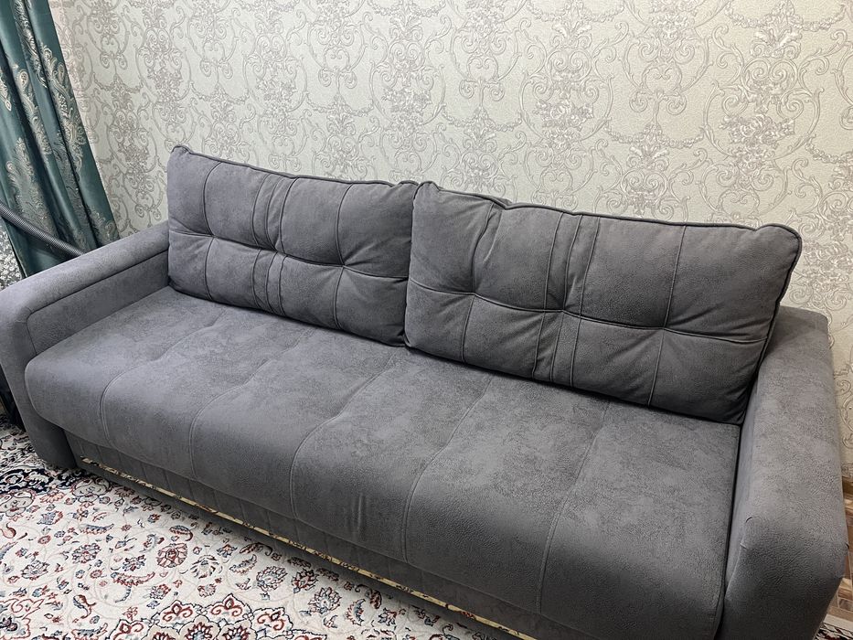 Продается диван (тахта).