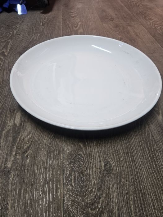 Продаются тарелки