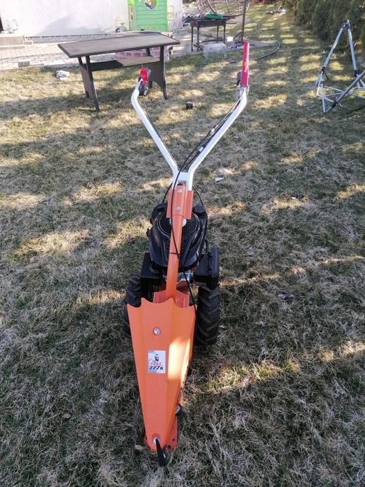 Vand Motocoasa DAC!!!