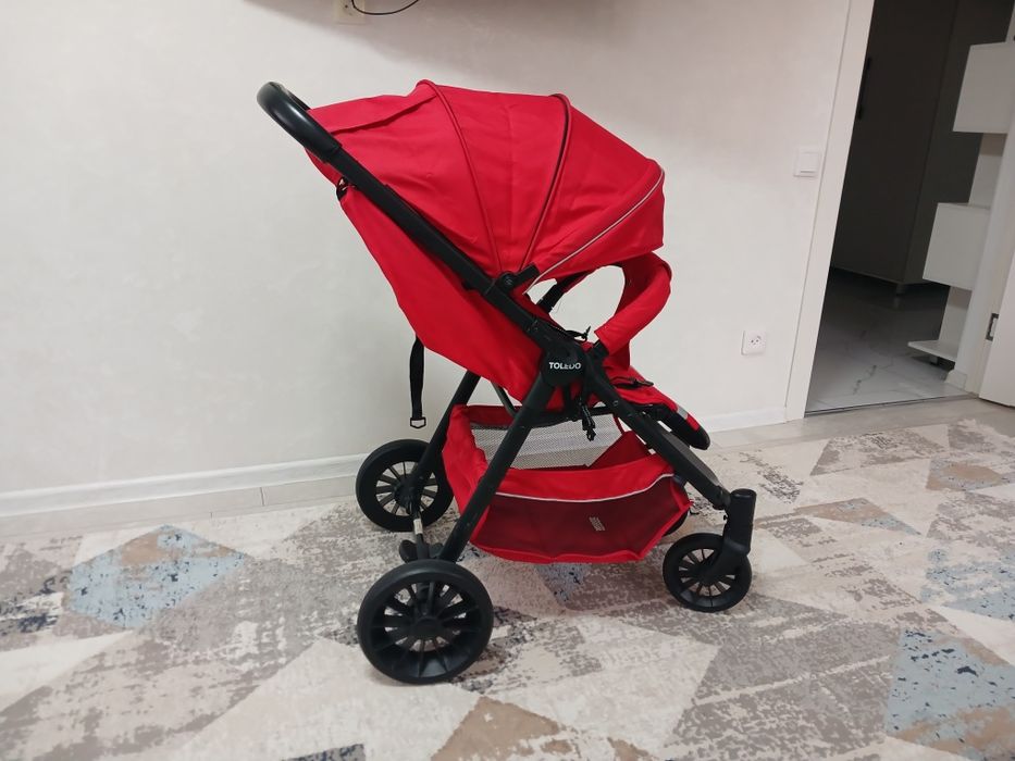 Продам коляску  в идеальном состоянии