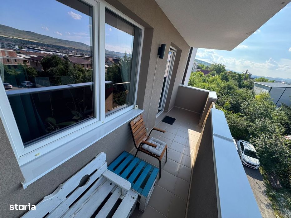 Apartament cu 3 camere, 70 mp, 2 balcoane, zona Teilor