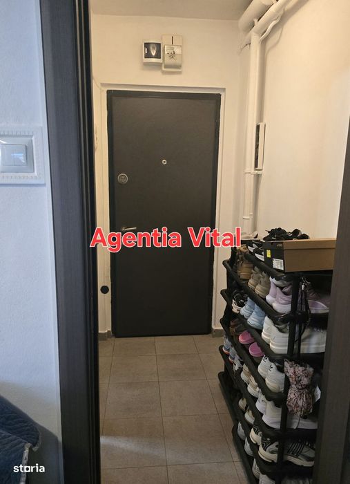 Apartament Valea Roșie cu balcon,4/4,acoperiș