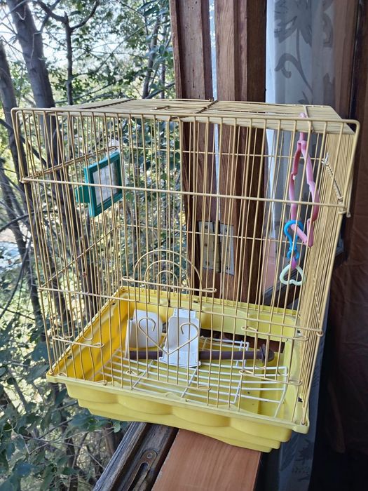 Клетка для птиц средняя
