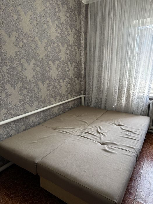 Диван коричневый хороши