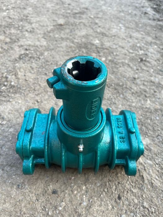Compresor aer actionat de priza de putere Z=6 1 3/8