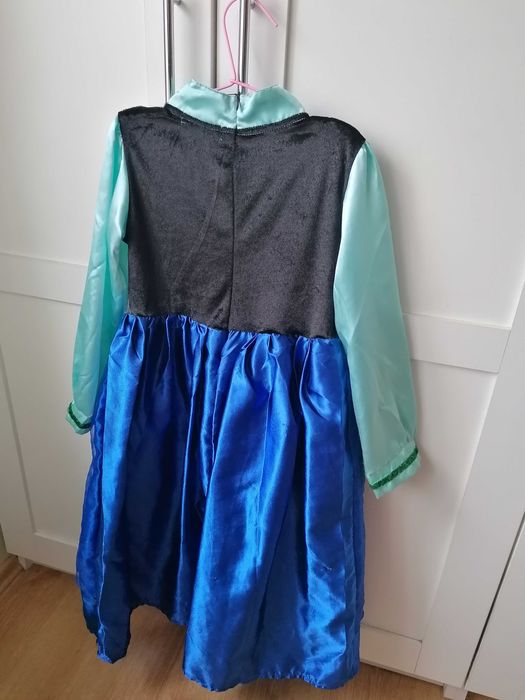 Костюм рокля на Ана 130 см