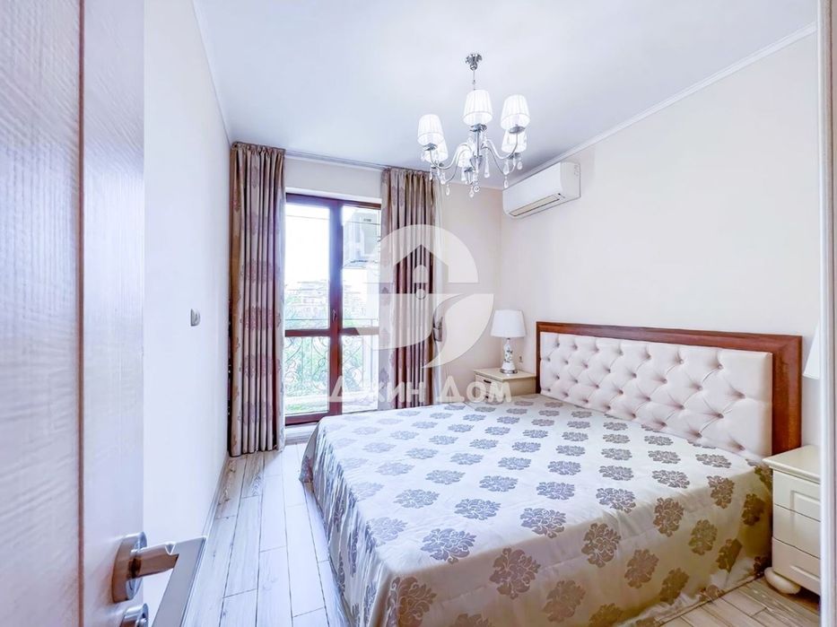 Продава се Тристаен апартамент в Несебър - 99 кв.м за 1768 €/кв.м - Снимка #4
