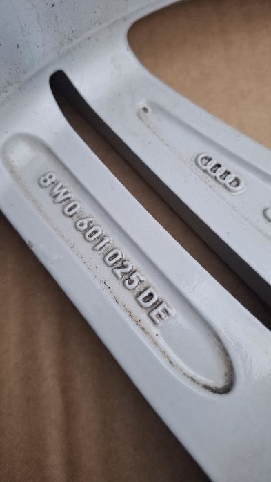 Оригинални джанти 18" ЕТ29