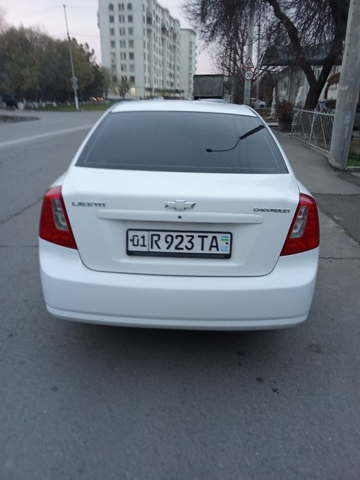 Chevrolet Gentra 2014