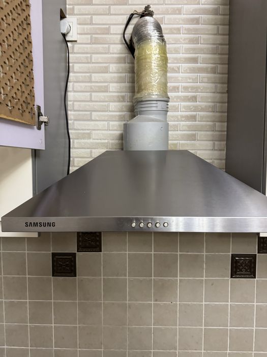 Вытяжка фирмы самсунг