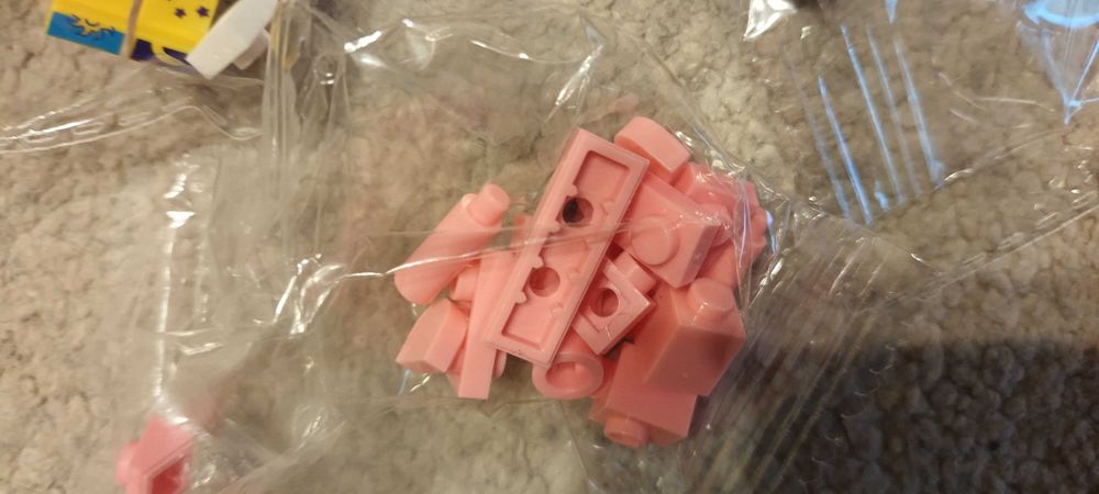 Детски подобни на лего фигурки, над 6 години