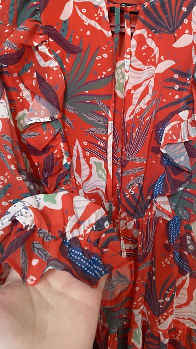 Нежное, шелковое платье S