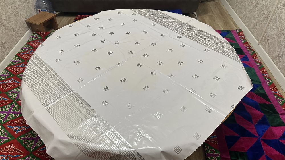 Продам казахский стол