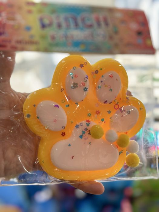 Котешки лапички таба Скуиши/Скуиши лапички/Cat Paw Taba Squishy