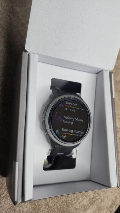 Smartwatch Garmin Forerunner 965 TitaniumDLC