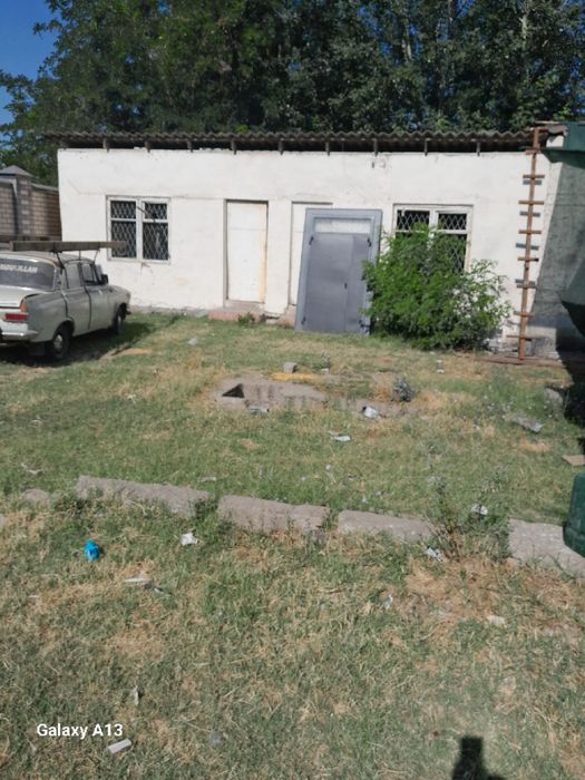 Sirdaryo viloyati Sirdaryo tumanidagi yer sotiladi 31sotix binosi bila