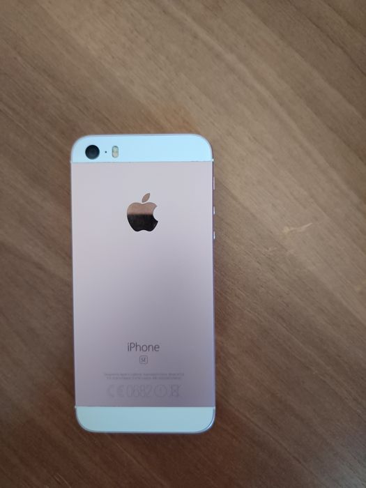 iPhone se rose gold