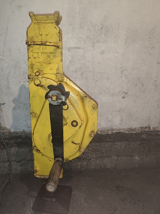 Домкраты астана...