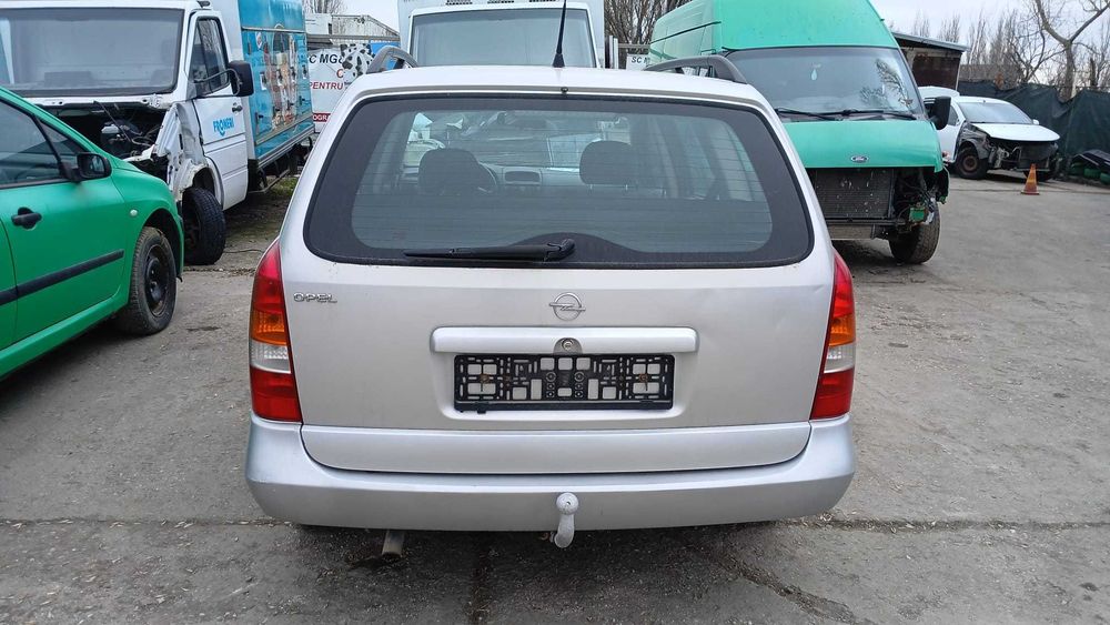 Dezmembrez Opel Astra G - 1.6 Benzina DIN 2001 - Z16XE