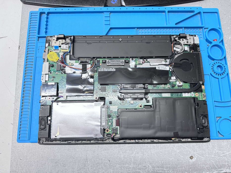 Реновиран лаптоп Lenovo ThinkPad T450 14" i5-5300U 8GB 260GB клас А с Гаранция