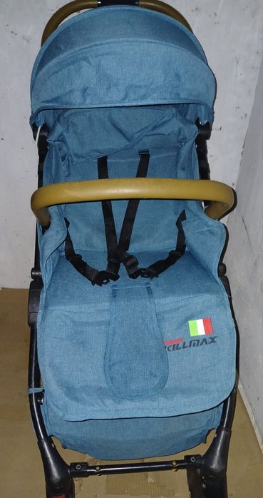 Коляска прогулочная