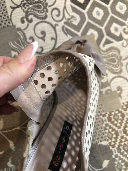 Женская обувь