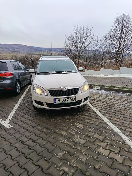 Skoda Roomster 2011,1.2 benzina