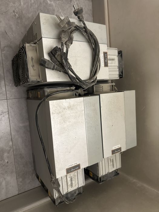 Antminer S19 - 3 шт