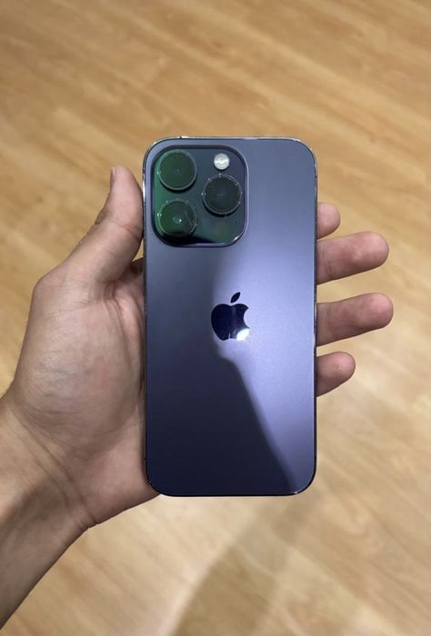 Iphone 14 pro, в фиолетовом цвете