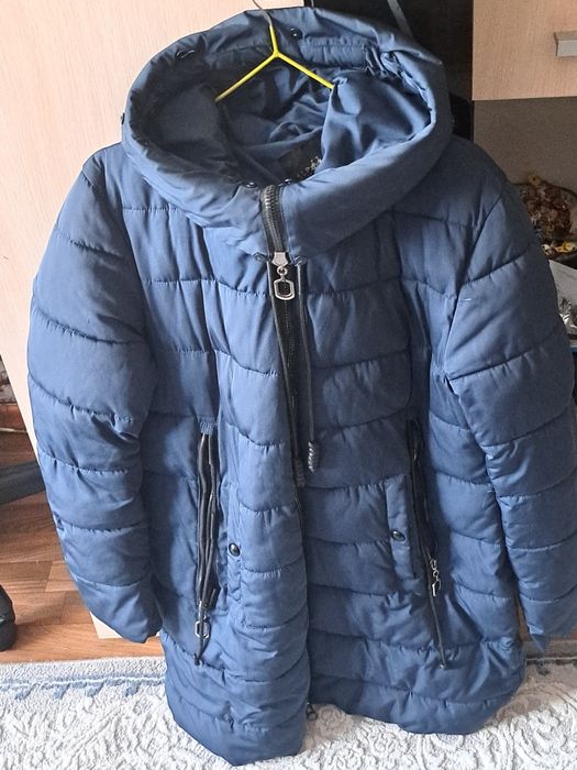 Продам куртку зимнюю