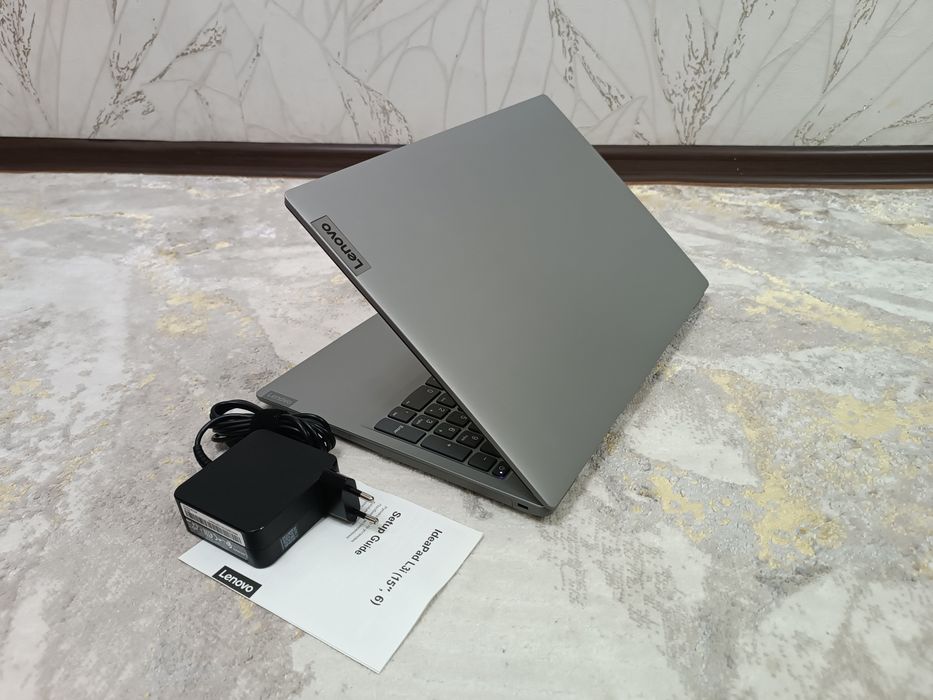 НОУТБУК Lenovo Современный Windows 10 Pro.